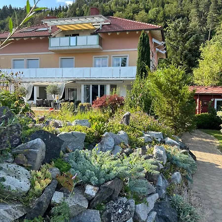 Julia - Ruhelage Mit Panoramablick *