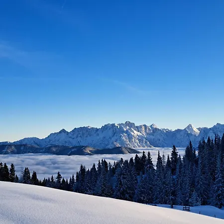 Julia - Ruhelage Mit Panoramablick