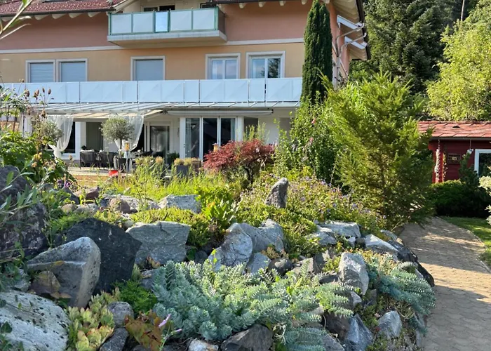 Julia - Ruhelage Mit Panoramablick *